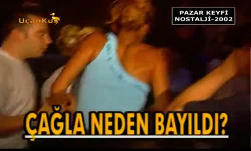 Magazin Nostalji-Çağla Şıkel Kameralar Önünde Bayıldı