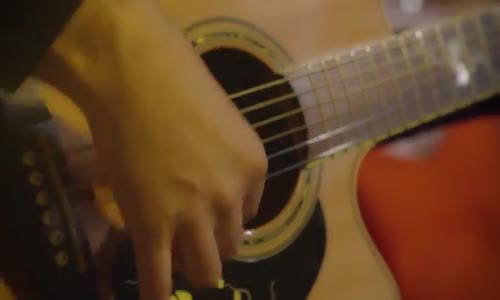 Öykü Gürman  Efsane 