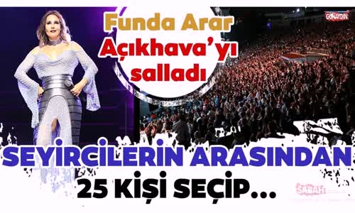 Funda Arar Islak Islak Dedi Yağmur Başladı