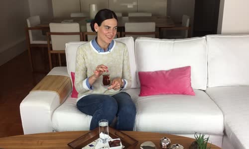 Kayınvalide vs. Gelin ( Miray Akovalıgil )