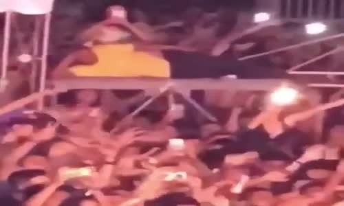 Dünya Yansa Umrunda Olmayan Adam