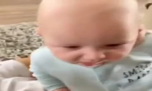 Dondurma Aşığı Sevimli Bebek 