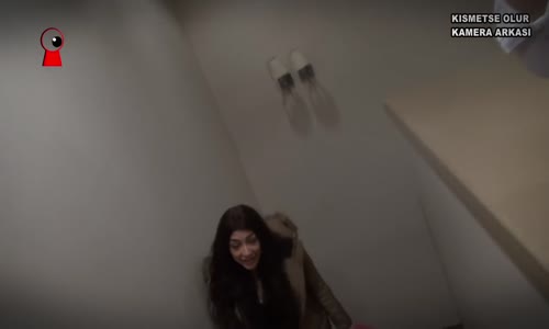 TVde Yok - Aycan ve Gamze Arasında Kombin Kavgası!