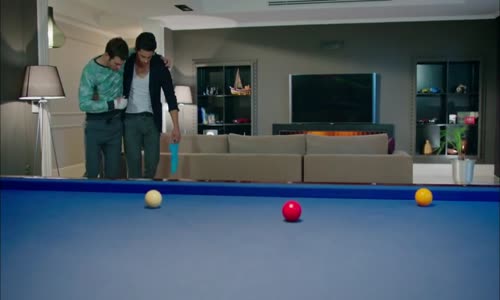 Çilek Kokusu 18. Bölüm  Öpte Geçsin Hadi!