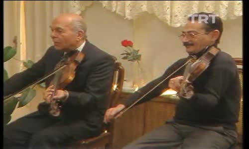 Müzeyyen Senar-Ne Çok Çektim Hasretin 