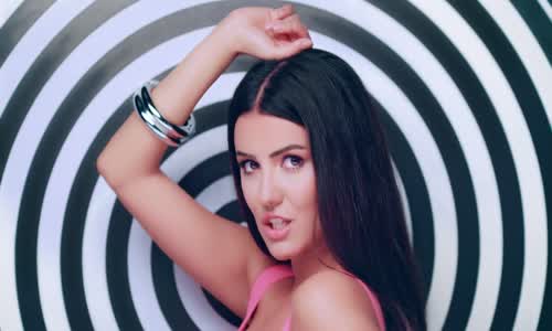 Dila  Kırmızı Halı