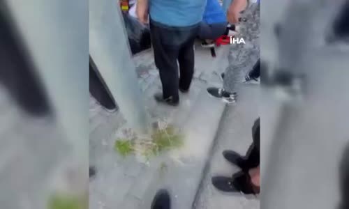 Başkent’te hasta taşıyan ambulans otomobille çarpıştı 