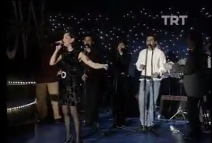 Yeşim Salkım-Yeniden Başlasın 