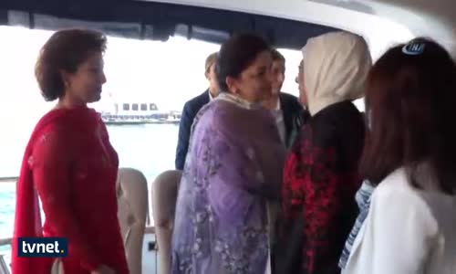 First Ladyler Boğaz'ı Gezdi