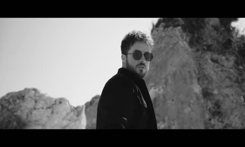 Aydın Kurtoğlu - Gururdan Gömlek