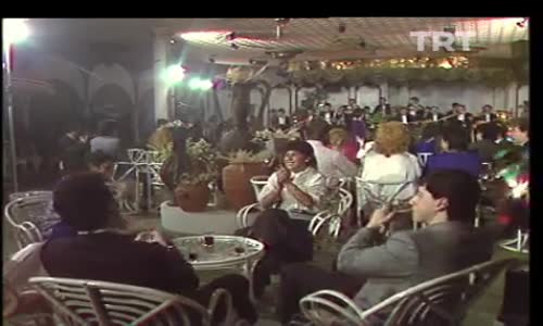 Belkıs Akkale-Yaktın Yandırdın Beni izle