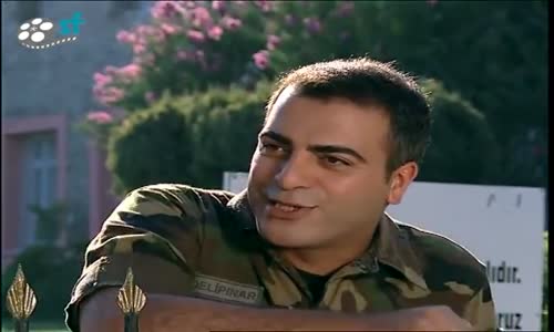 Emret Komutanım - Karargah Destek Bölüğüne Psikopat Asker