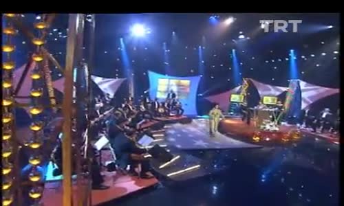 Gülşen Kutlu-Bugün Ayın Işığı izle