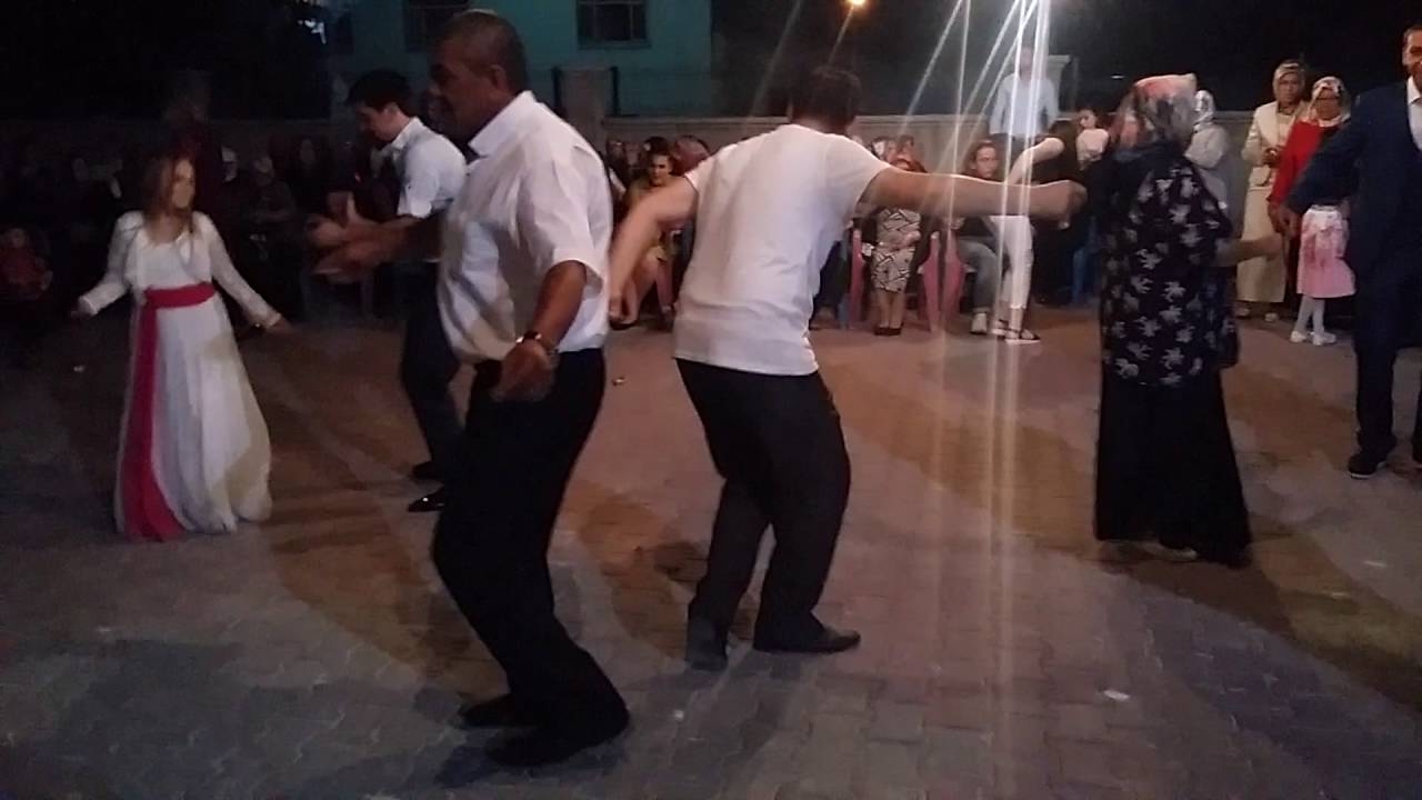 Kadifeden Kesesi & Antebin Hamamları Çiftetelli 2009 