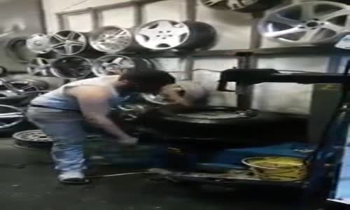 Nusret - Lastikçi Versiyon