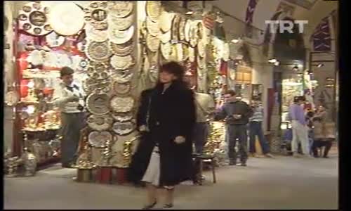 İzzet Altınmeşe-Sen Bir Yana İzle