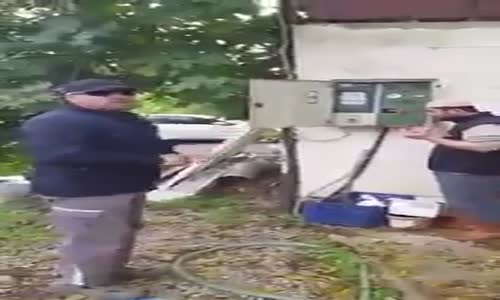 Elektrik Sayacını  Hocaya Okutturan Yurdumun İnsanları