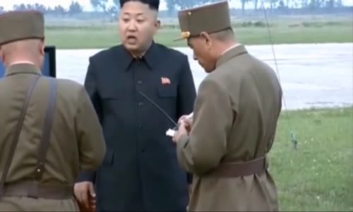 Kuzey Kore'nin Kadın Topçuları