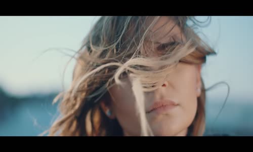 Merve Özbey - Yaramızda Kalsın ( Yeni Klip )