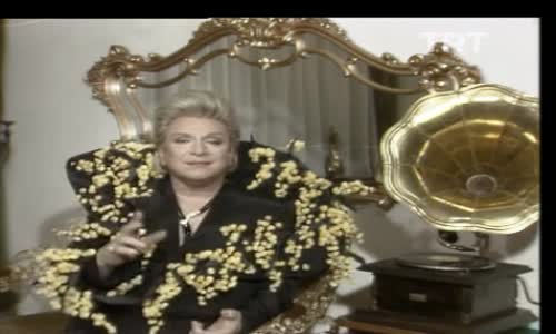 Zeki Müren-Gücüme Gidiyor Böyle Yaşamak izle 