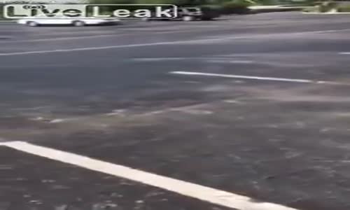 Otoparkta Kız Kavgası