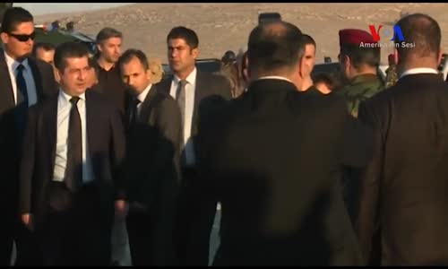 Francois Hollande ile  Mesud Barzani Cephede
