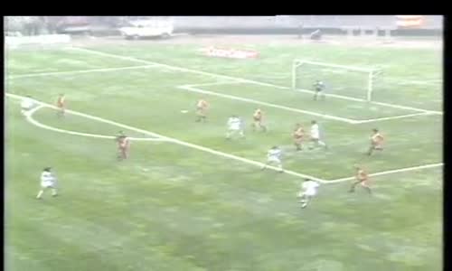 1988-1989 Sezonu Galatasaray-Rizespor Maç Özeti İzle