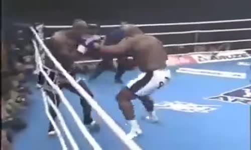 Böyle Boks Maçı Hayatınız Da Görmediniz