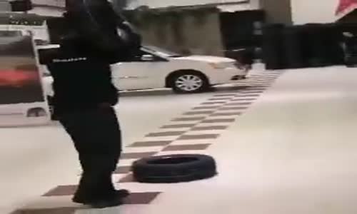 Kafayı Çalıştıran Lastikçiler