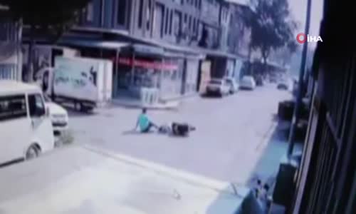 Kamyonetin altında kaldı 