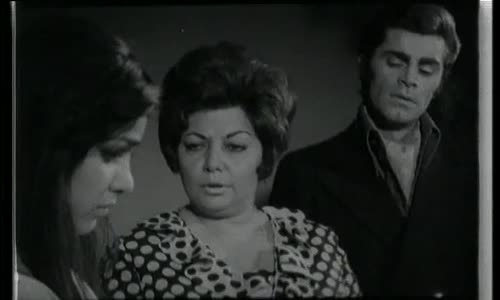 Ben Erkek Peşinde Koşan Kızlardan Değilim