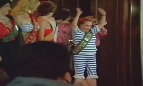 Karpuz Güzeli Adile Naşit