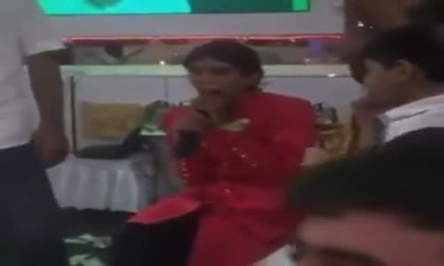 Düğünde Fazla Detone Olan Teyze