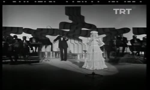 Gönül Yazar-Feryad İle Yad Eylerken Ben Seni Her Bar izle