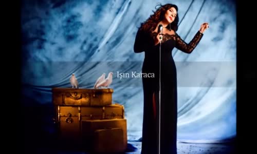 Işın Karaca  Halam Geldi  Özür Dileme Benden 