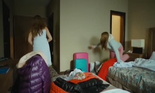 Medcezir 22.Bölüm Mira Beren Banyo Sahnesi
