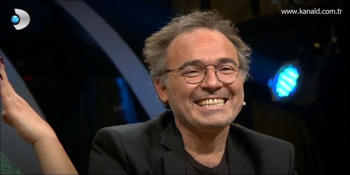 Beyaz Show  Engin Günaydın İle İlgili Sorulan Soru Kahkahalara Neden Oldu