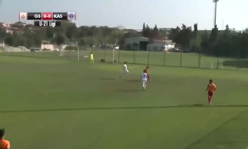 Galatasarayın Genç Yıldızından Şahane Gol