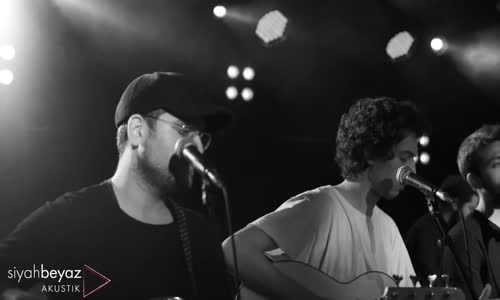 Değil - Felek (SiyahBeyaz Akustik)