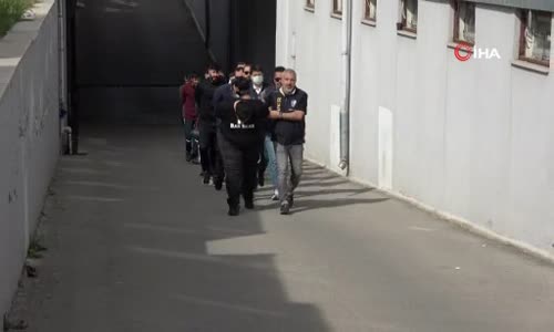 Hayvan Sevgisini Kullanarak 1 Milyon Lira Dolandırdı 