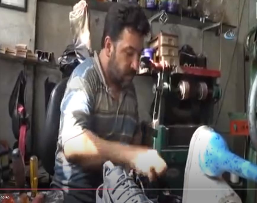 Gaziantepte Ayakkabıcı Ayakkabıları 60 Derecede Boyuyor