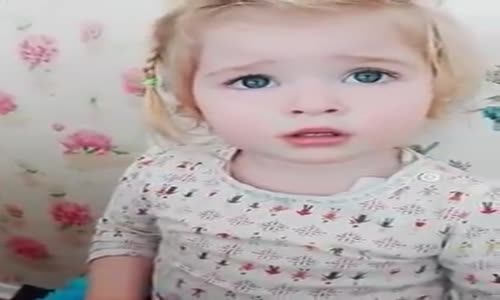 Dünyanın En Tatlı Konuşan Türk Bebeği