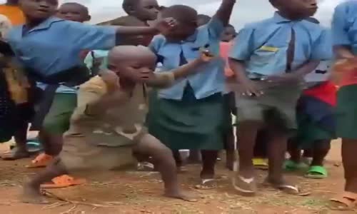 Bir lider yönetici olabilir ama bir yönetici her zaman liderlik özelliği taşımayabilir