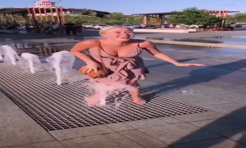 Sizce hangisi doğru? Popusuna Su Kaçması...