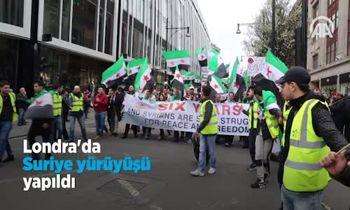 Londra'da Suriye Yürüyüşü Yapıldı 