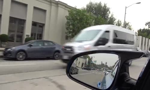 Gelmiş Geçmiş Bütün Mercedes Modellerini Bir Arada Bulabileceğiniz Muhteşem Araba