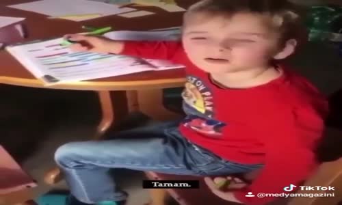 Ödev Yapmamak İçin Mantıklı Sebebi Olan Ufaklık