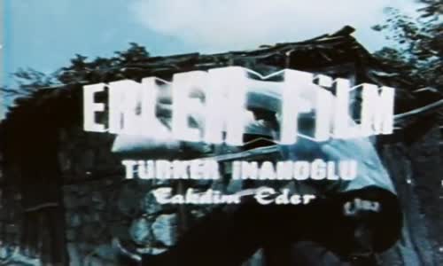 Üç Kağıtçılar 1975