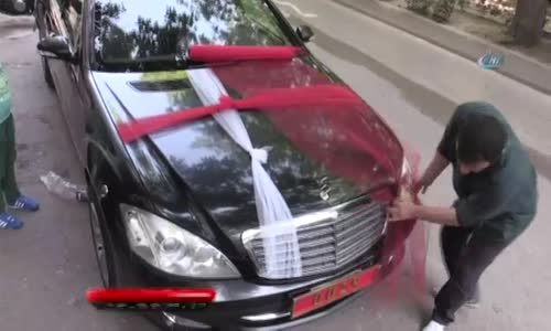 Fikri Işık'ın Makam Aracı  Şehit Oğlunun Sünneti İçin Süslendi 