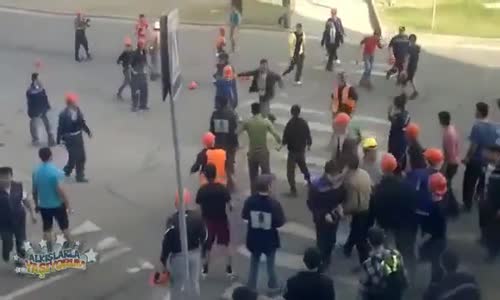 Rus İşçilerin Hiltili, Keserli Dövüşü